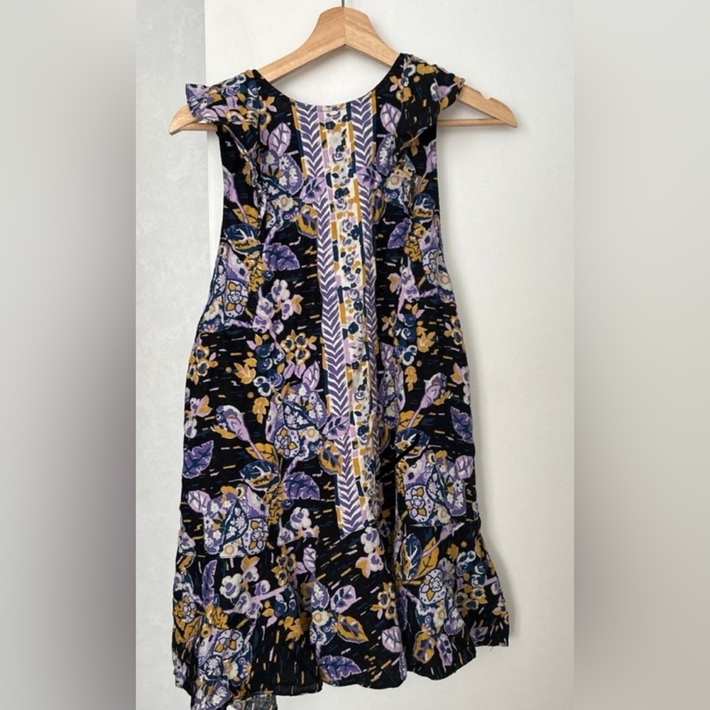 Free People tunic sleeveless size L in like new condition. - Picture 3 of 4